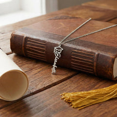 Personalized Graduation Name Necklace – A Gift for Their Next Chapter